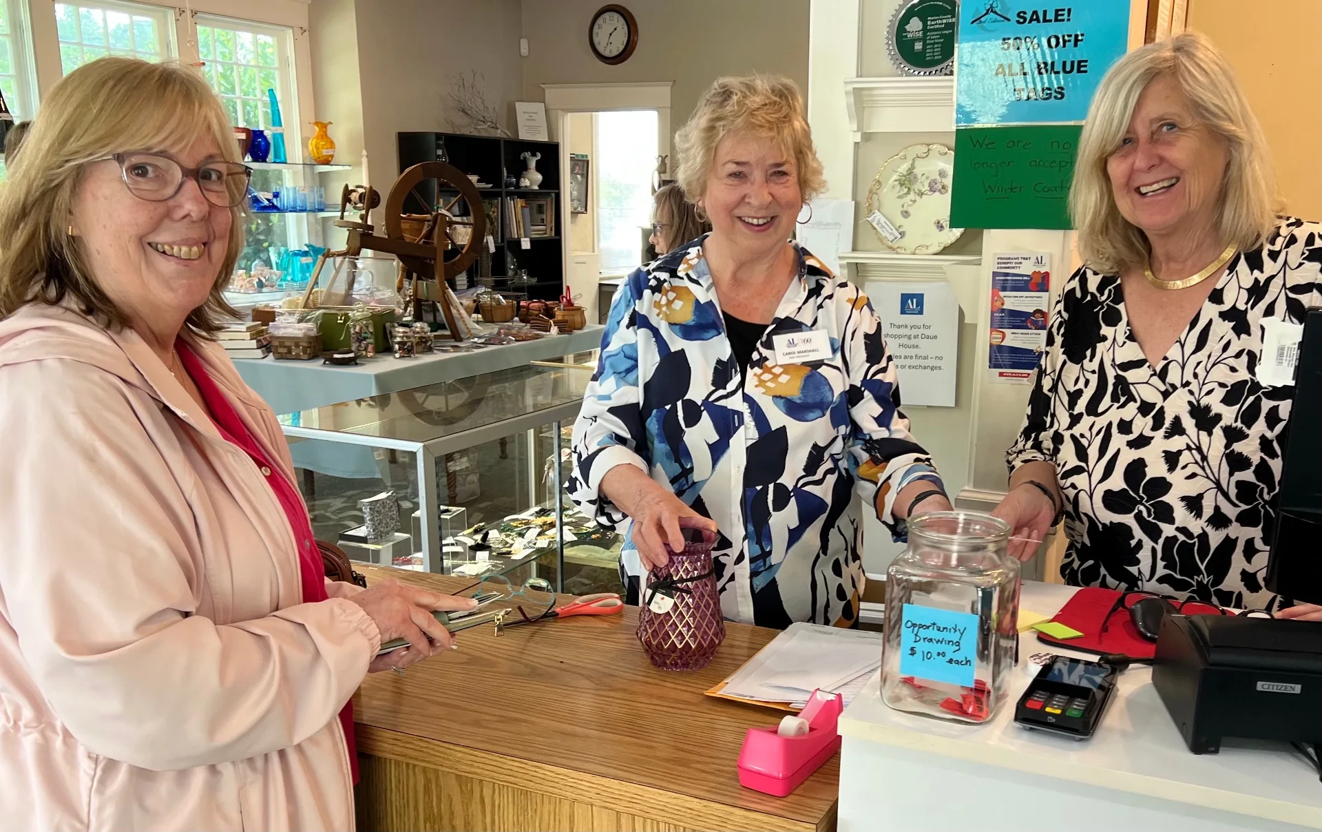 Assistance League Salem-Keizer volunteers